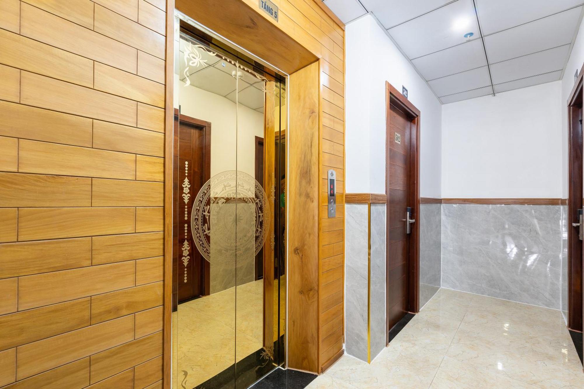 Sai Gon Airport Hotel